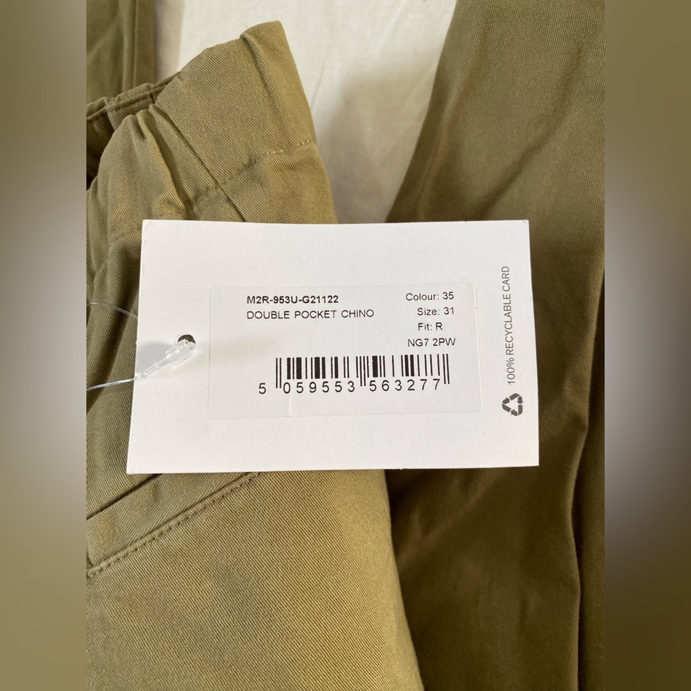 NWT PS by Paul Smith Safari Green Double Pocket Chino - Picture 3 of 4